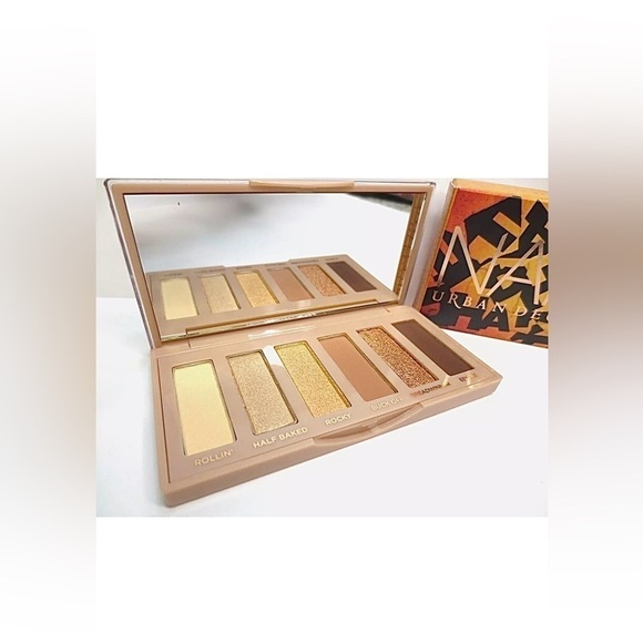 URBAN DECAY NAKED HALF BAKED MINI EYESHADOW PALETTE RICH PIGMENTED SIZE 0.12 OZ - Picture 4 of 7